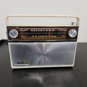 VTG General Electric Solid State Transistor Radio WORKS P2810A Broken Antenna